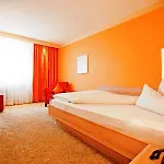 Krone Ohg 4*